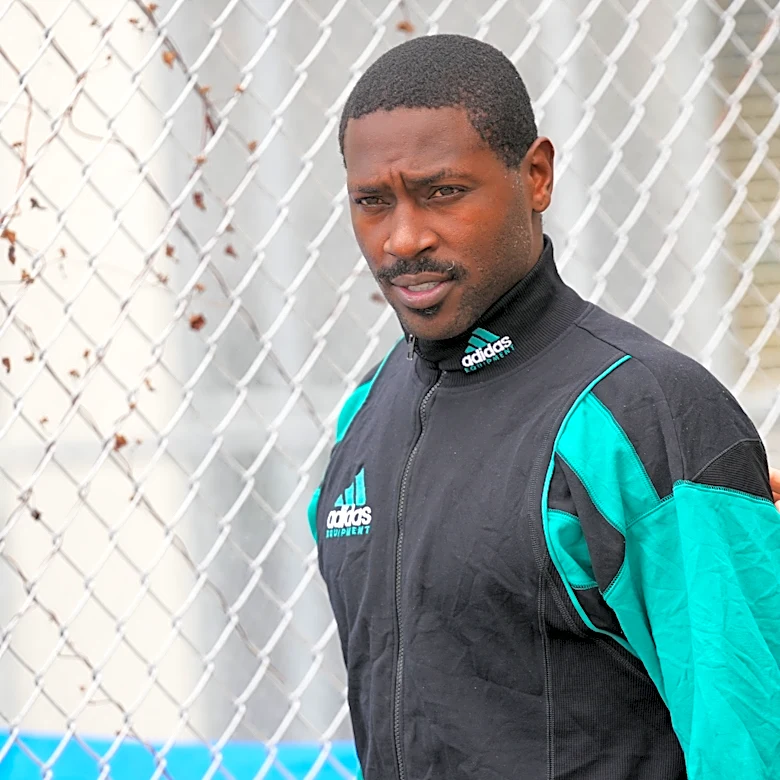 Ex-NFL star Antonio Brown to accept plea deal on attempted murder charge, his lawyer says