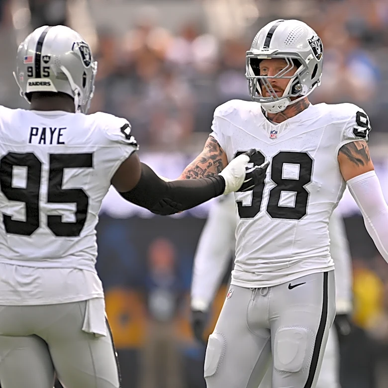 Raiders' pass rush helping to drive 2-0 start