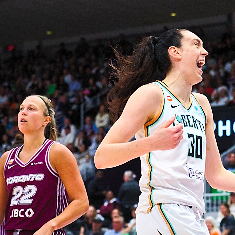 New York's Breanna Stewart sits out finale with left knee soreness as playoffs near