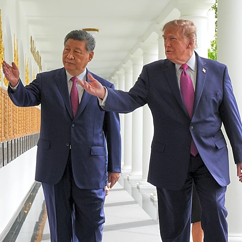 Trump relishes showing Xi his Marine One chopper and new White House helipad