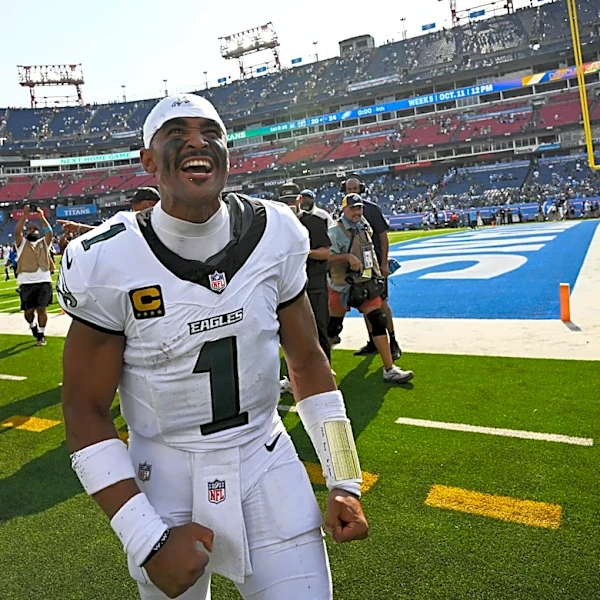 Eagles look to add to perfect start by stopping the Bears' rushing attack on Monday night