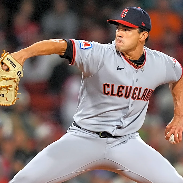 Guardians clinch a playoff spot again, edging the Red Sox 1-0 on Martínez homer