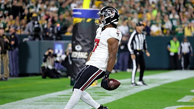 Bijan Robinson runs roughshod over the Packers as the Falcons breeze to a 35-14 victory