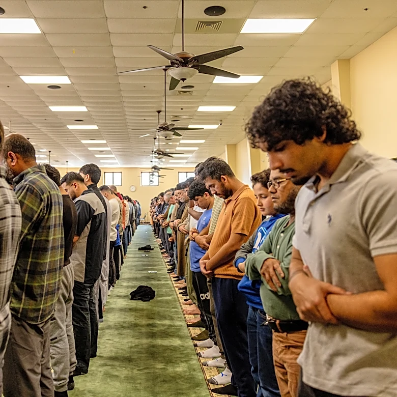 Muslim Americans push back as Republican politicians stoke anti-Sharia rhetoric ahead of election