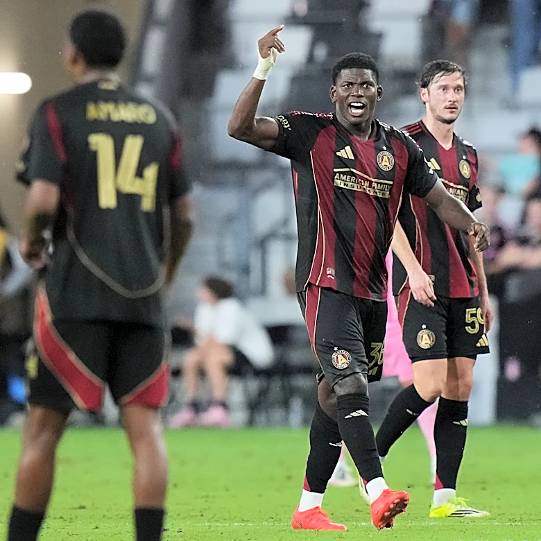 Switzerland's Embolo joins Xhaka out of Nations League squad over fake COVID-19 documents
