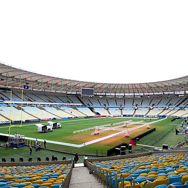 NFLPA says experts are monitoring Maracana Stadium turf ahead of Cowboys-Ravens in Brazil
