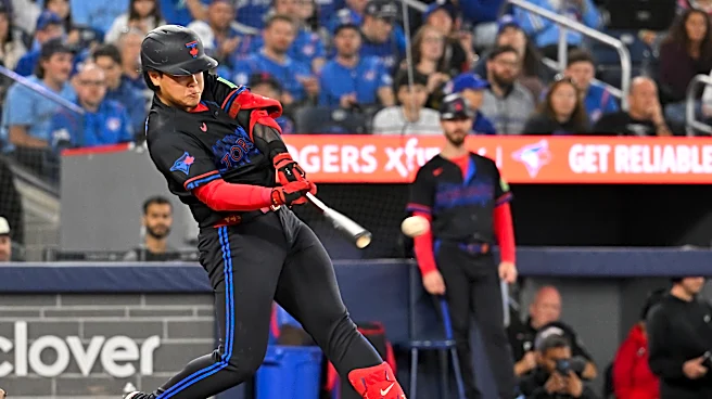 Lukes has go-ahead hit in four-run seventh, Okamoto drives in three as Blue Jays beat Reds 6-5