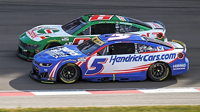 Larson leads Hamlin by single point in Cup Series playoffs as rainout sets Kansas starting lineup