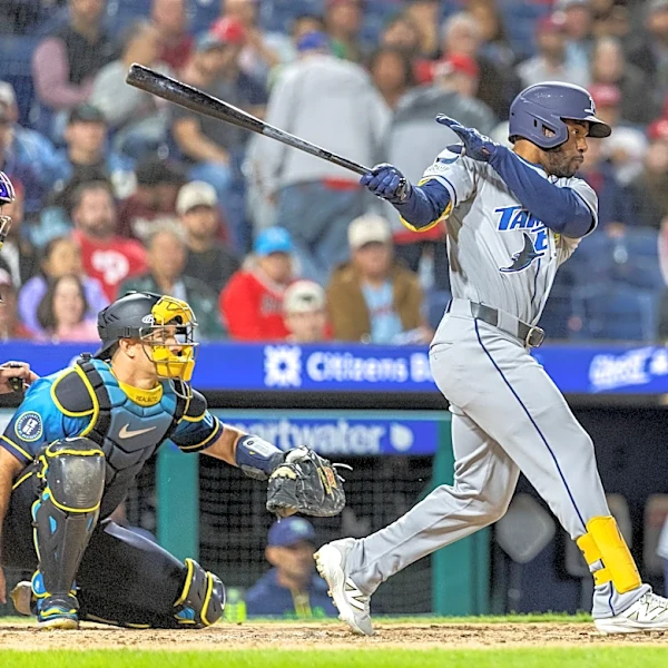 Phillies lose 4th straight game in last-week collapse, will play for NL wild card in season finale