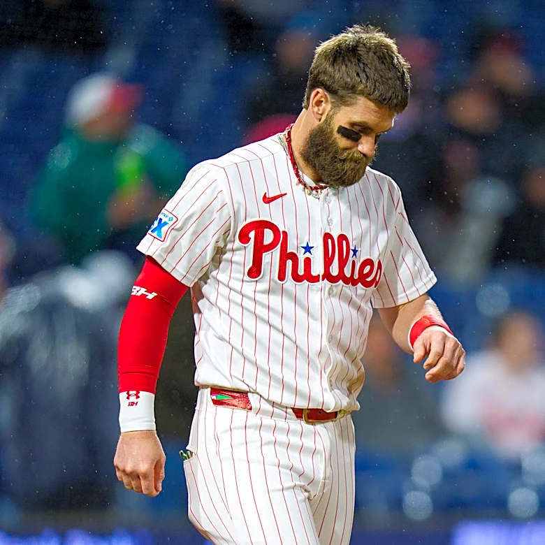 Phillies can salvage a late collapse and take final NL wild card in season finale