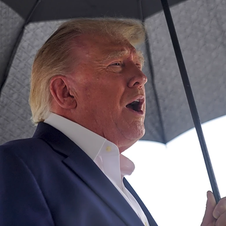 Trump's golf tour takes him back to the Presidents Cup
