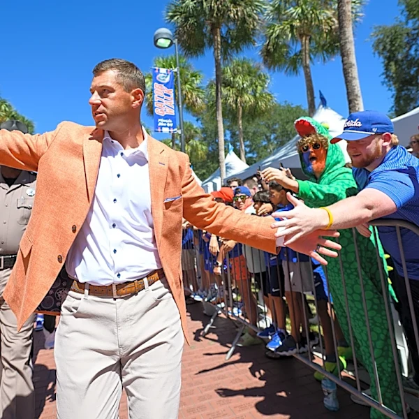 Florida jumps into the top 10 of the college football rankings after taking down Ole Miss