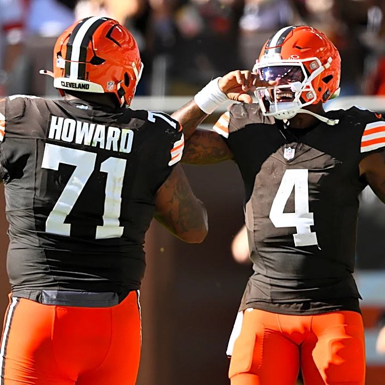 Deshaun Watson sparks a late Browns rally, sealing a 21-18 win over the Panthers