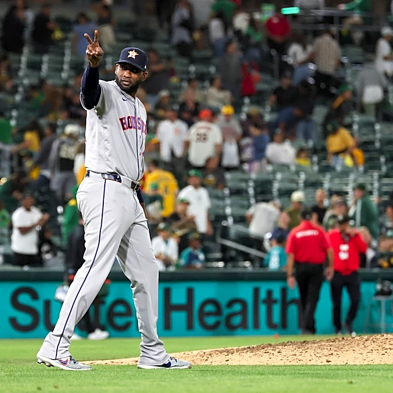 Alvarez and Moreno win batting titles, Misiorowski leads majors in ERA and strikeouts