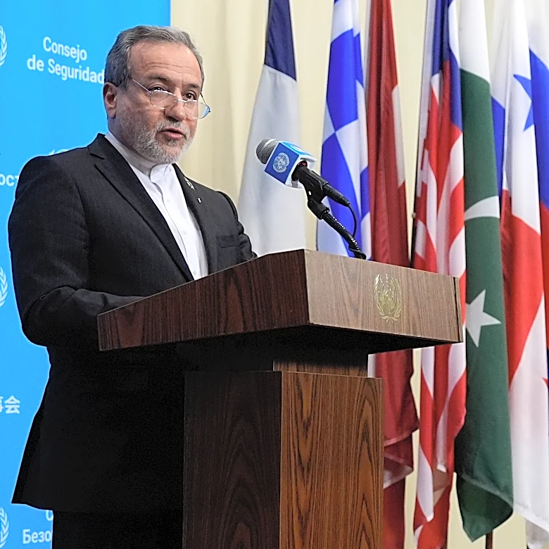 Officials say mediators are still working with Iran and the US on a possible deal