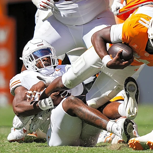 SEC says No. 17 Tennessee's onside kick against top-ranked Texas should have been a penalty