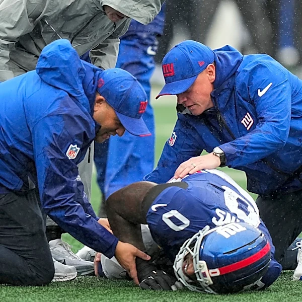 Giants lose defensive leader Brian Burns for the season with a torn ACL in his right knee