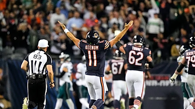 Case Keenum drives Chicago to 3 touchdowns as the Bears beat the Eagles 27-7