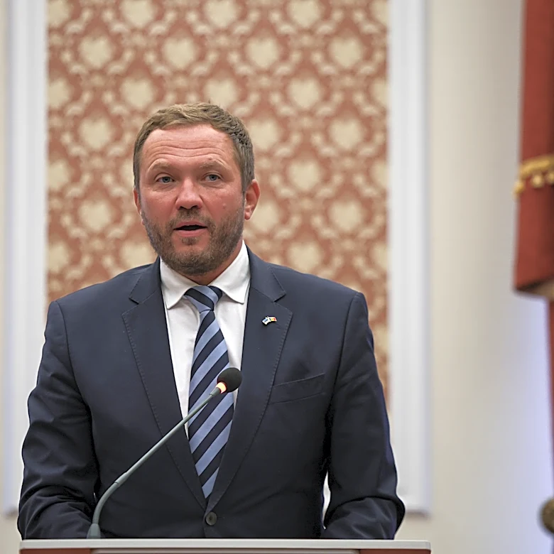 Estonia blames Russia for arson attack on defense company that provides vehicles to Ukraine