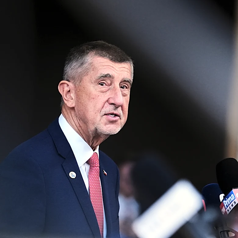Czech government faces no-confidence vote over budget deficit and PM's conflict of interest