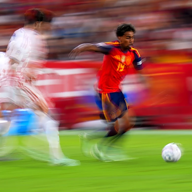 Nations League: Yamal helps Spain extend unbeaten run in homecoming game. Gordon, Kane lead England
