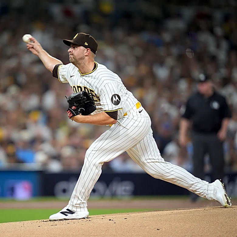 Padres' Michael King throws 6 no-hit innings in playoff opener against the Cubs