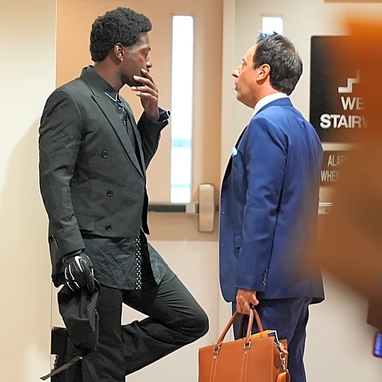 Ex-NFL star Antonio Brown appears in Miami court but judge delays hearing on expected plea deal