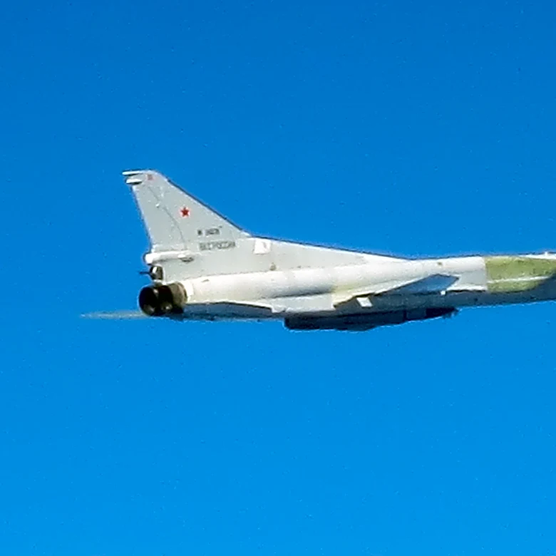 Russia warns NATO of a possible nuclear response if Kaliningrad is cut off