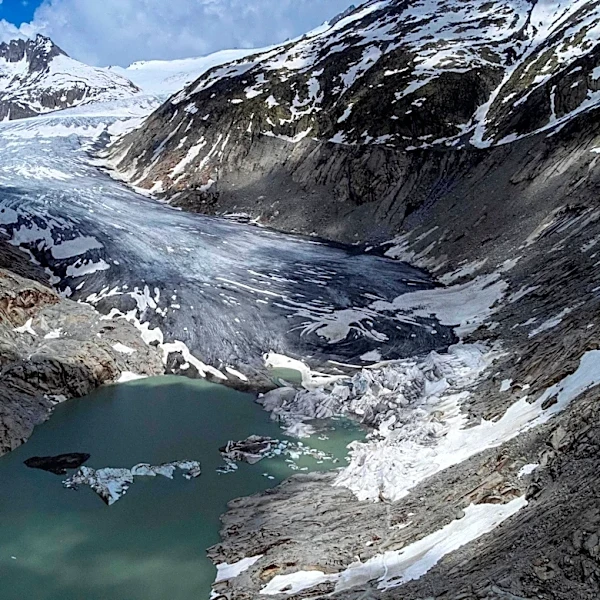 Swiss glaciers lose over 5% of ice volume in 2026 as heat waves, low winter snow accelerate thaw