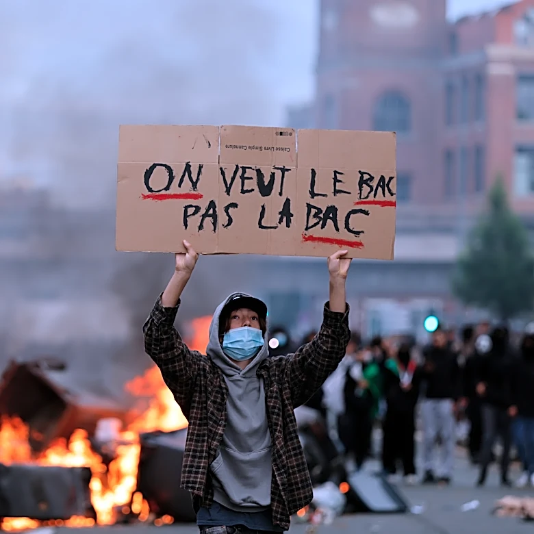 France gripped by spreading student protests as PM calls crisis meeting