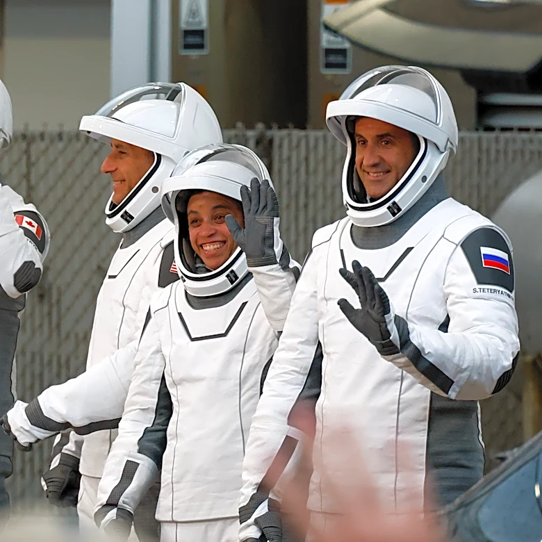 SpaceX launches 4 astronauts on a fast track to the International Space Station