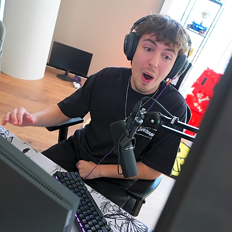 A 21-year-old Fortnite pro gives out computers to young gamers and plans for more through a new fund