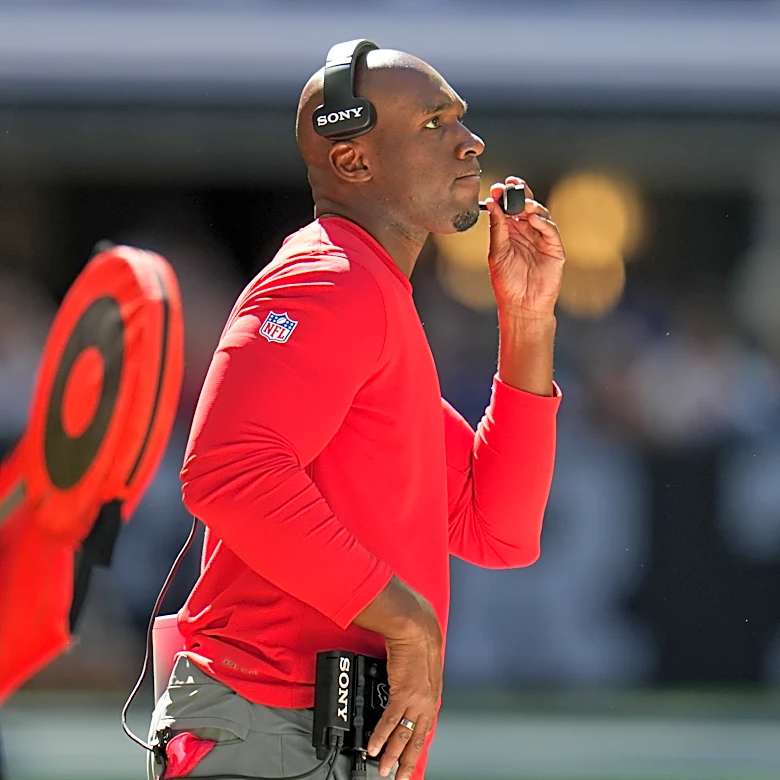Texans host the Cowboys seeking their first win after an 0-3 start