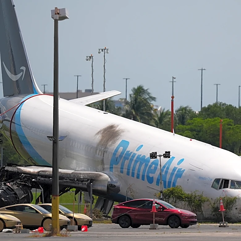 Federal report says pilots weren't warned about wind before Amazon cargo plane crashed in Miami