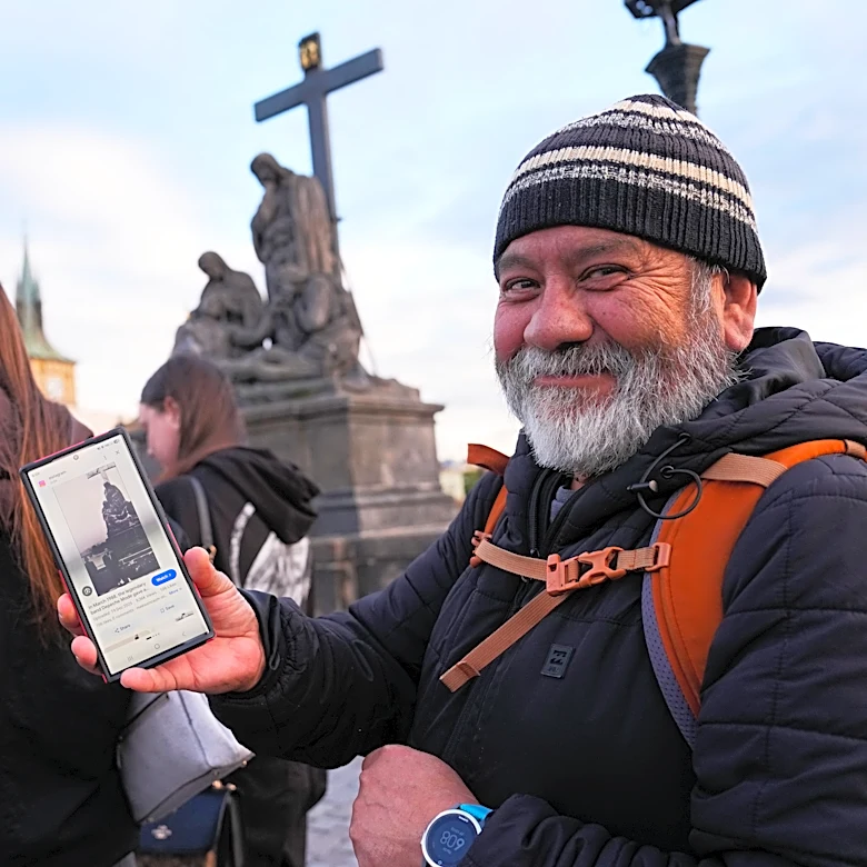 Depeche Mode fans flock to Prague’s Charles Bridge to recreate 1988 band photo
