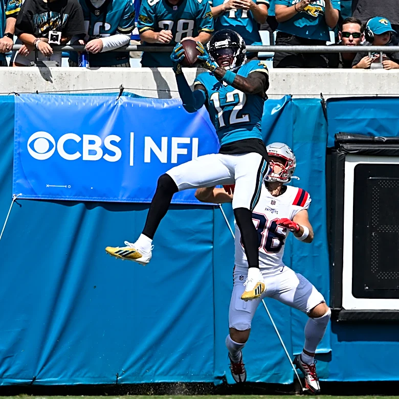 Jaguars coach Liam Coen defends usage of 2024 Heisman Trophy winner Travis Hunter