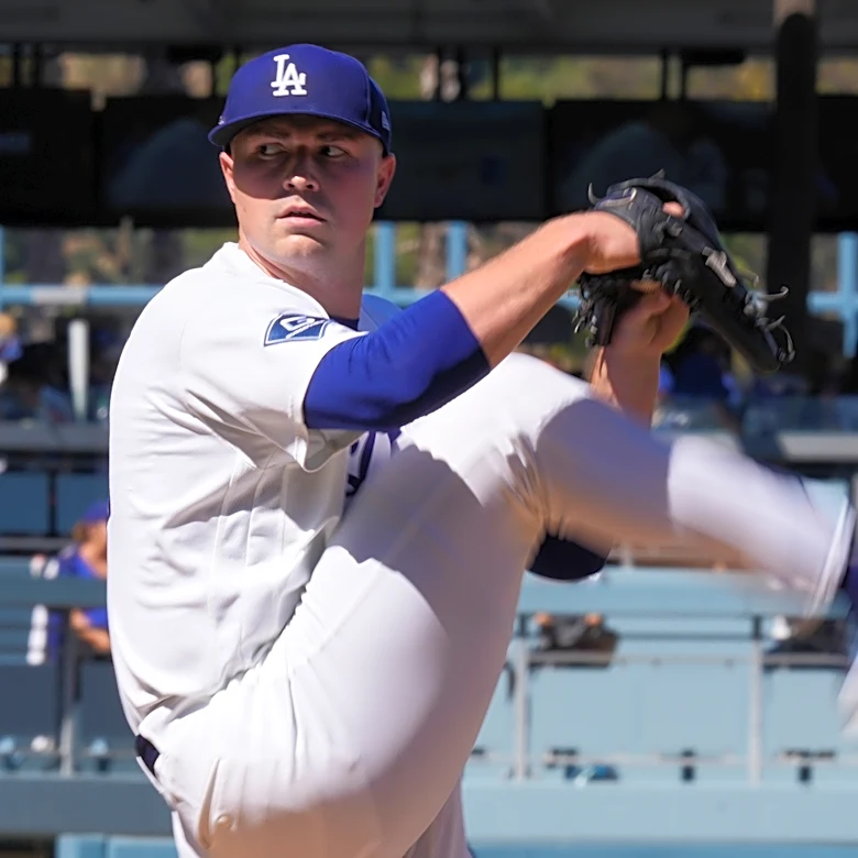 Skubal dominates in 100-degree heat as the Dodgers beat the Braves 5-3 in NLDS opener
