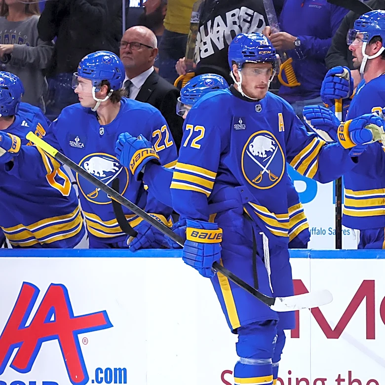 Jiri Kulich scores go-ahead goal, Sabres rally to beat the Blackhawks 4-3