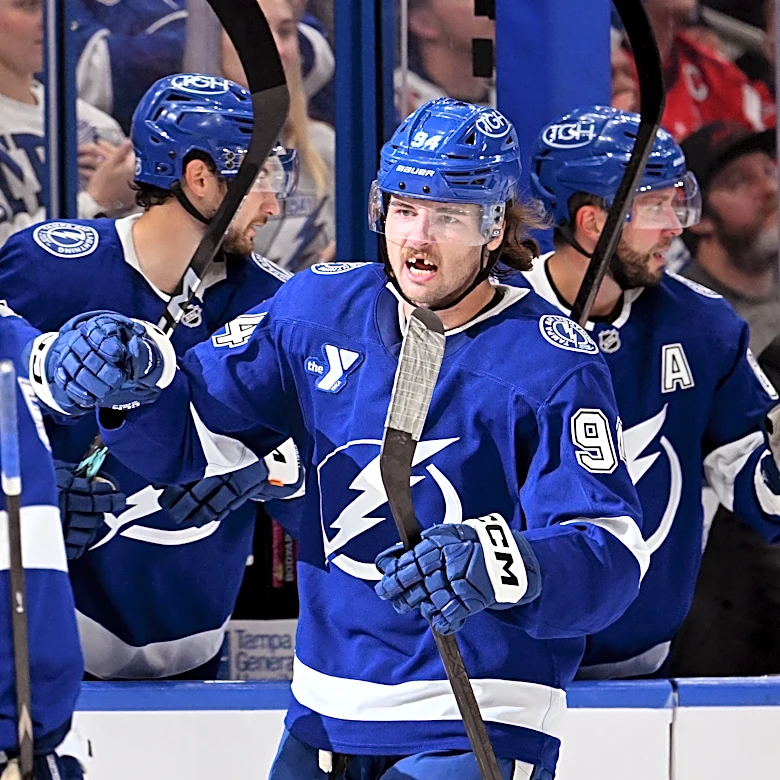 Lightning beat the Capitals 3-1 in home opener