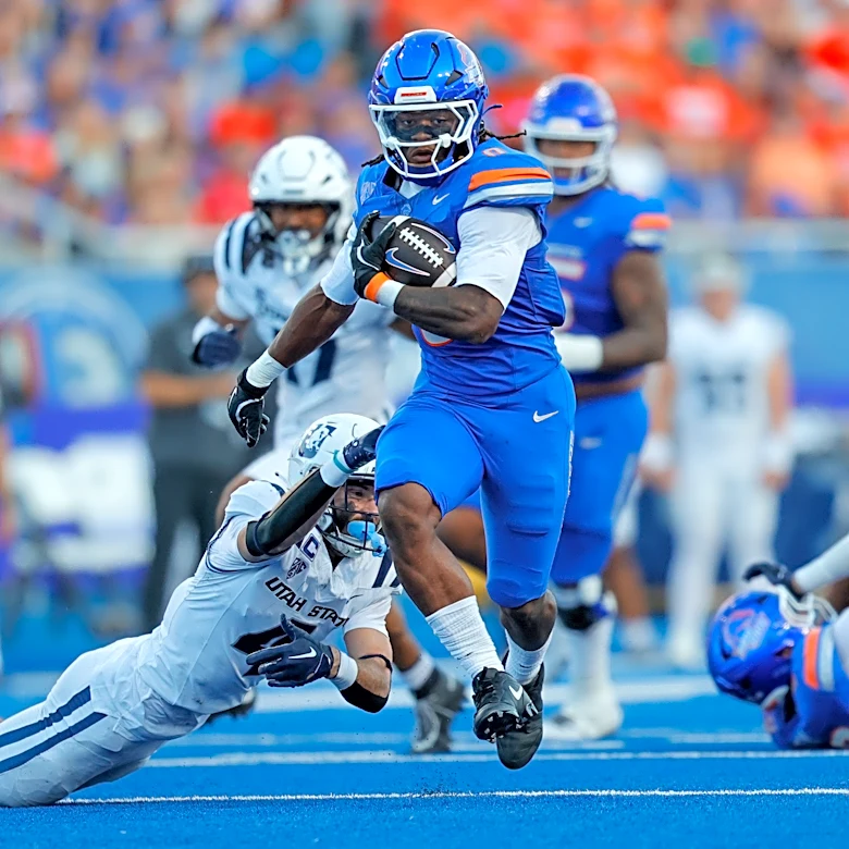 Madsen, No. 22 Boise State beat Utah State 37-18 in the teams' inaugural Pac-12 game
