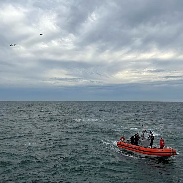 Search ongoing for missing medical flight from Bermuda to Boston as crews plan to scour ocean floor
