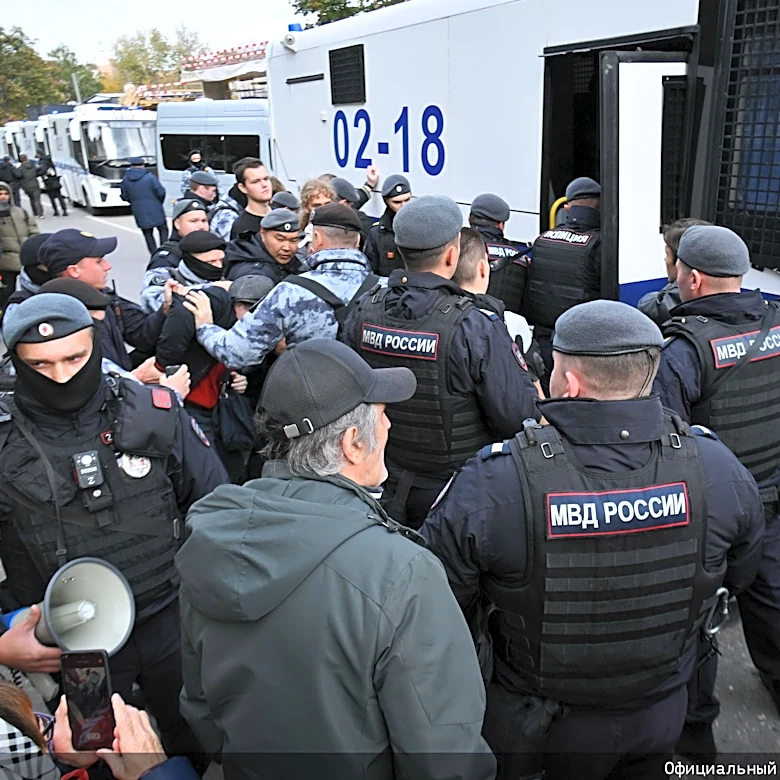 Dozens detained at a rally in Moscow held by Kremlin-friendly Communist Party, party says