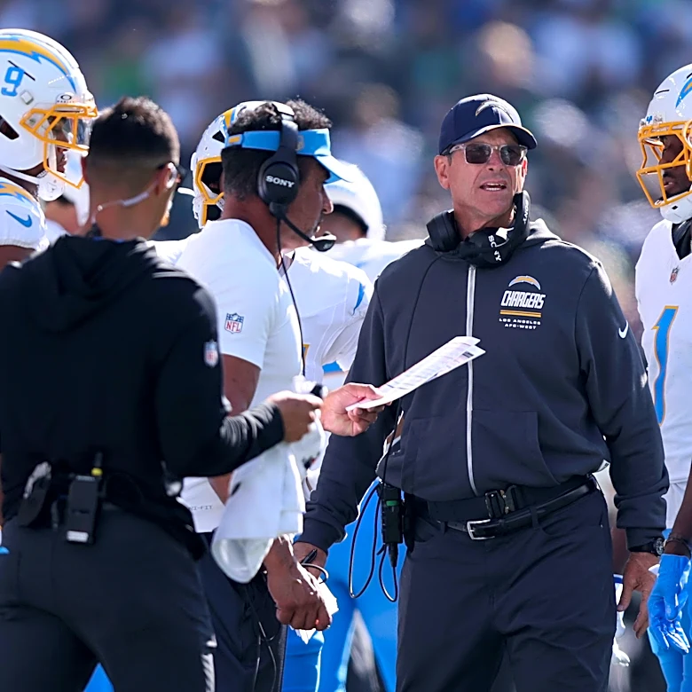 Jim Harbaugh backs Mike McDaniel amid Chargers' struggles on offense during 0-4 start