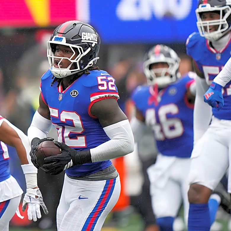 'Decent' game by Arvell Reese shows why the Giants saw him as an every-down linebacker