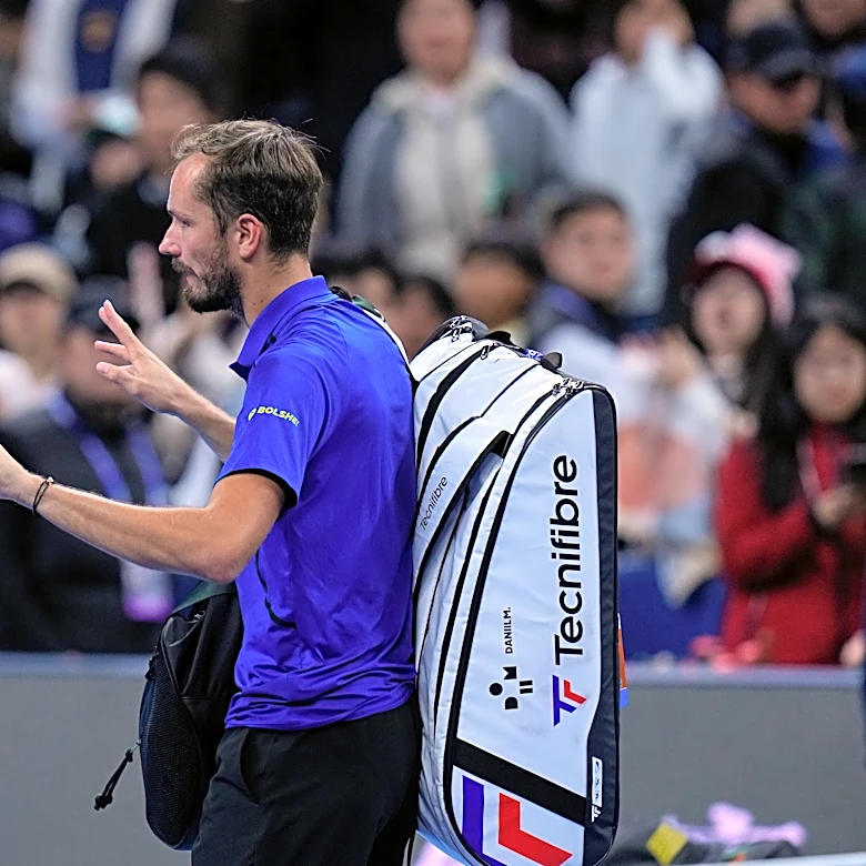 Medvedev disqualified from China Open for hitting spectator with a ball during semi vs. Djokovic