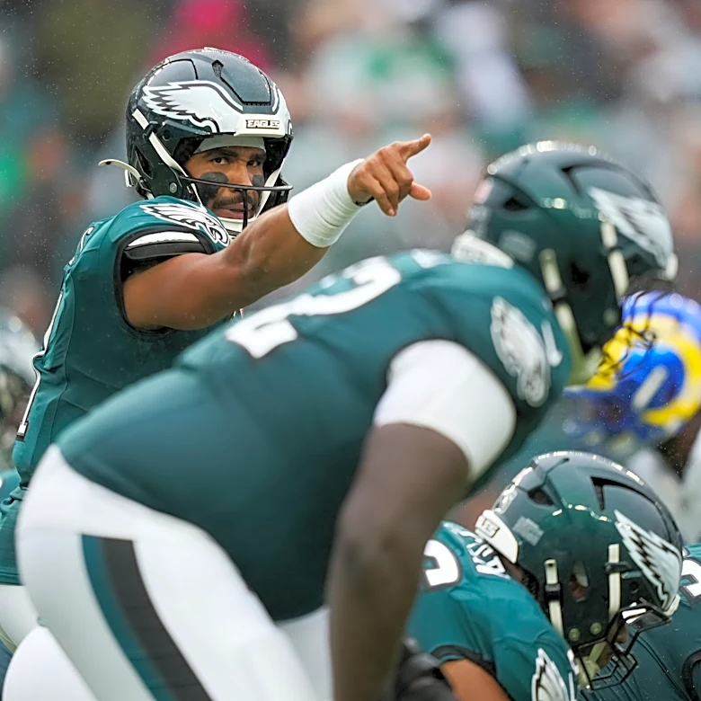 Eagles head to London at .500 and in dire need of fixing offense sagging under Hurts, Sirianni