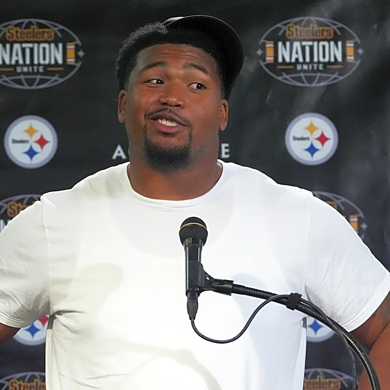 Steelers place defensive tackle Derrick Harmon on injured reserve, sign corner Sean Murphy-Bunting