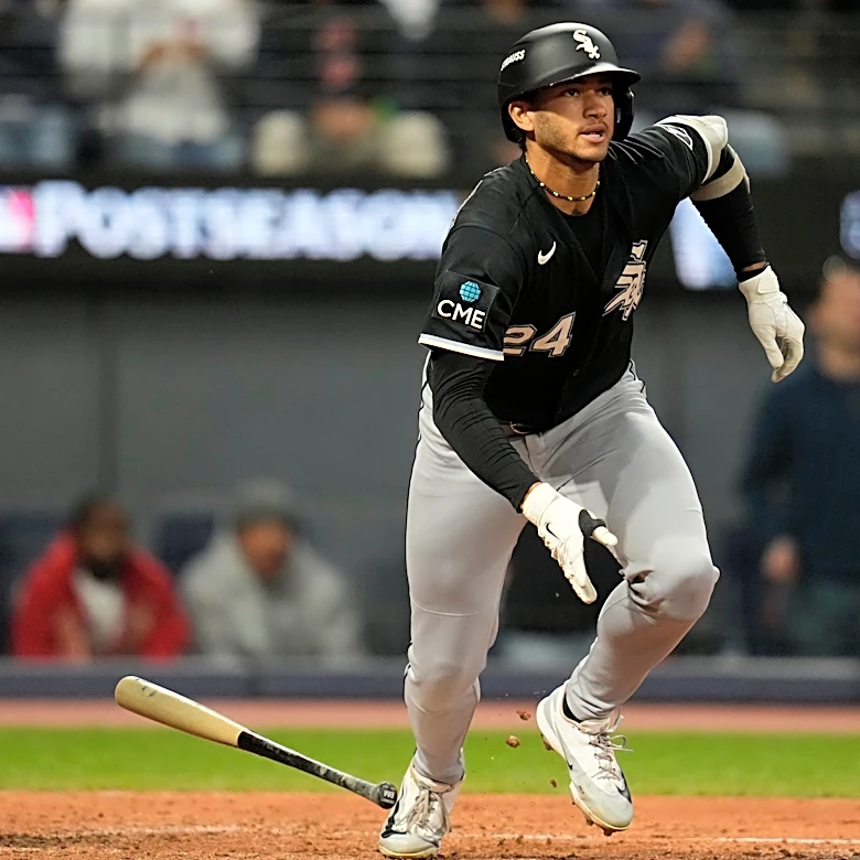 White Sox surge past Guardians 4-3 to take 2-0 lead in ALDS and move within 1 win of ALCS