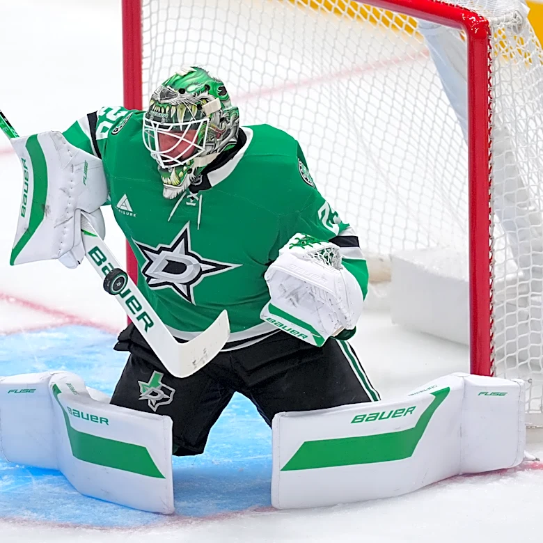 Oettinger earns 17th career shutout as Stars beat Sharks 5-0; San Jose's Celebrini scratched