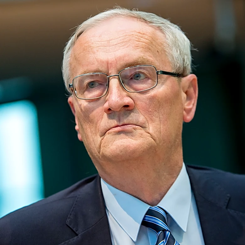Ex-spy chief is arrested in Germany on suspicion of trading state secrets and treason